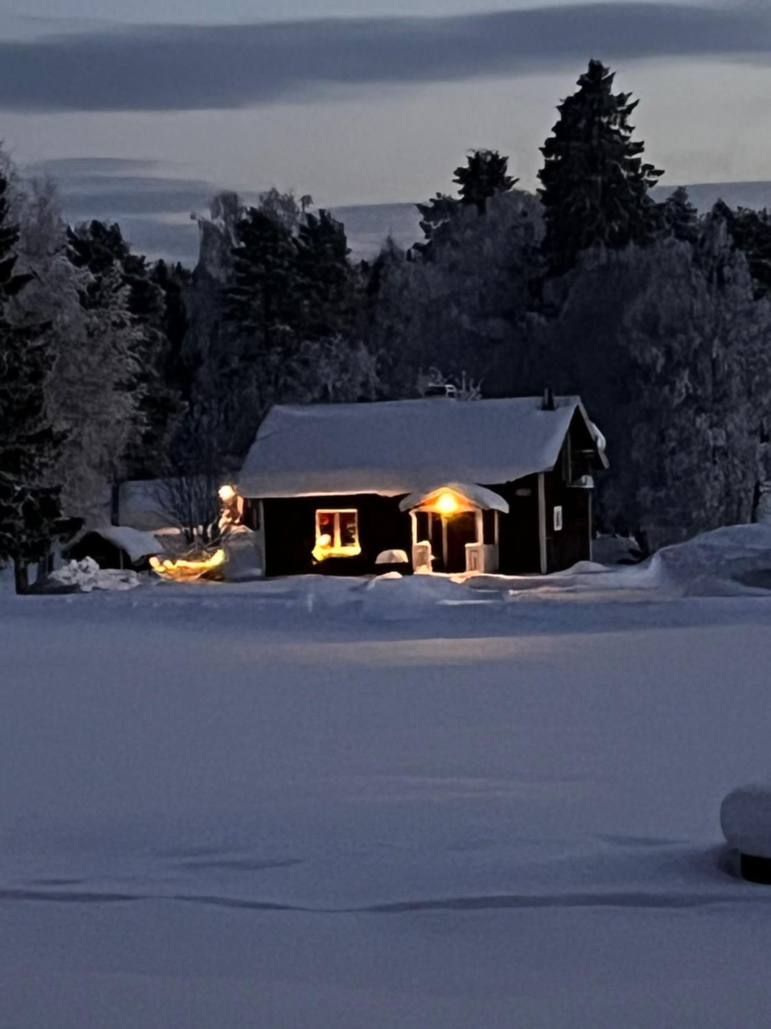 Grindstugan Pa Fyras Gard Hammerdal エクステリア 写真